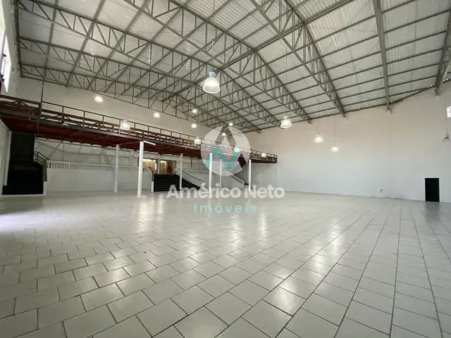 Galpão / Barracão com 2000m², para alugar, no bairro Vila Zelina em São Paulo