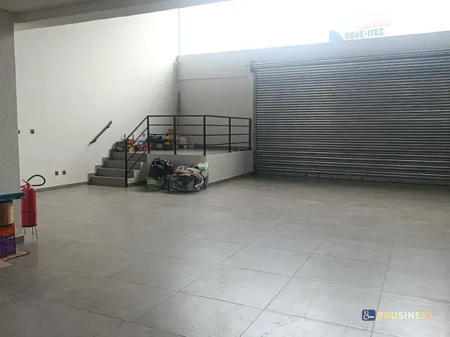 Galpão / Barracão para alugar, no bairro Campestre em Santo André