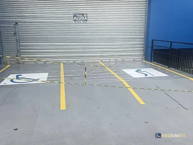 Galpão / Barracão para alugar, no bairro Campestre em Santo André