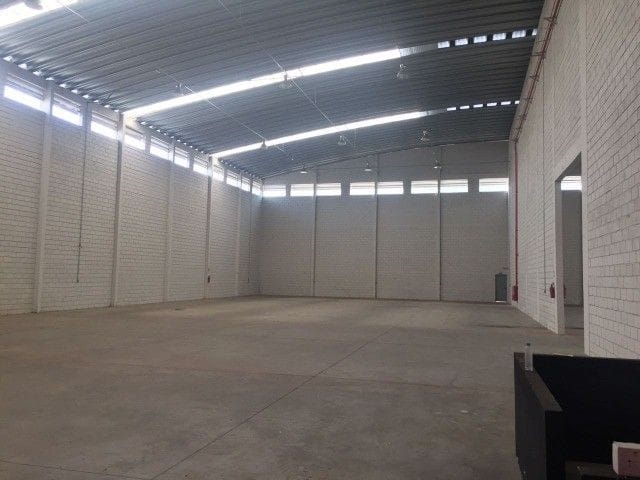 Foto do Galpão / Barracão - Galpão para alugar, 2250 m² por R$ 39.800,00/mês - Chácaras Reunidas - São José dos Campos/SP | INDEPENDENCE NEGOCIOS IMOBILIARIOS LTDA