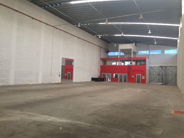 Foto do Galpão / Barracão - Galpão para alugar, 2250 m² por R$ 39.800,00/mês - Chácaras Reunidas - São José dos Campos/SP | INDEPENDENCE NEGOCIOS IMOBILIARIOS LTDA