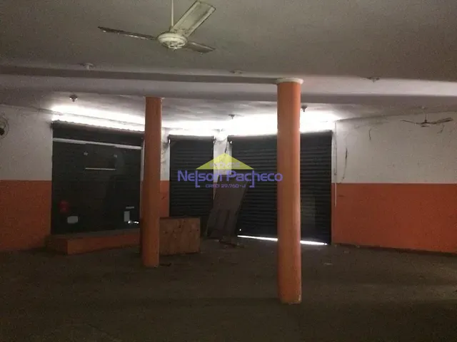 Galpão / Barracão com 112m², à venda, no bairro Centro em Capivari