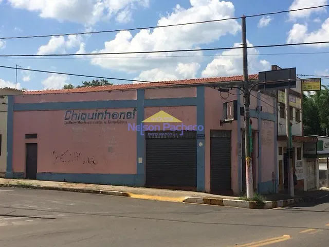 Galpão / Barracão com 112m², à venda, no bairro Centro em Capivari