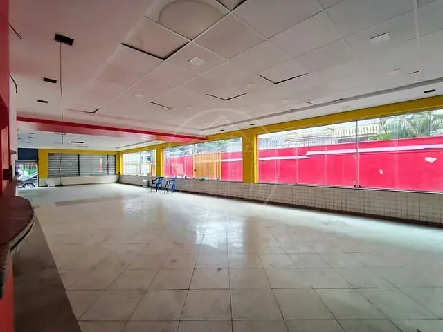 Galpão / Barracão com 373m², para alugar, no bairro Santo Amaro em São Paulo