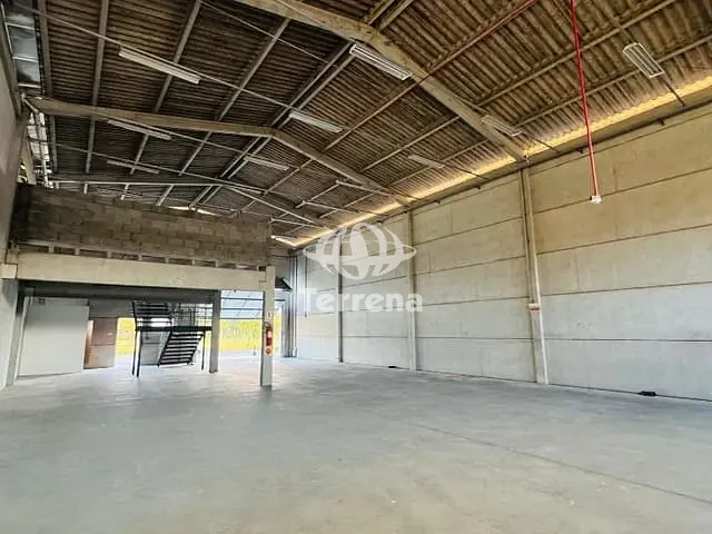 Galpão / Barracão com 5500m², para alugar, no bairro Itoupava Central em Blumenau