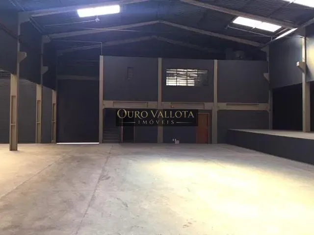 Galpão / Barracão com 5000m², para alugar, no bairro Parque Industrial do Jardim São Geraldo em Guarulhos