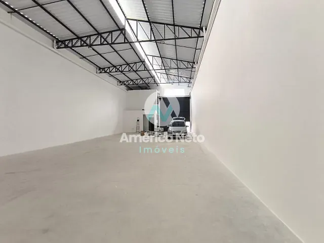 Galpão / Barracão com 390m², para alugar, no bairro Prosperidade em São Caetano do Sul