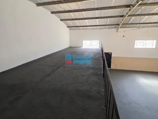 Galpão / Barracão com 500m², para alugar, no bairro Vila Conceição em Guaxupé