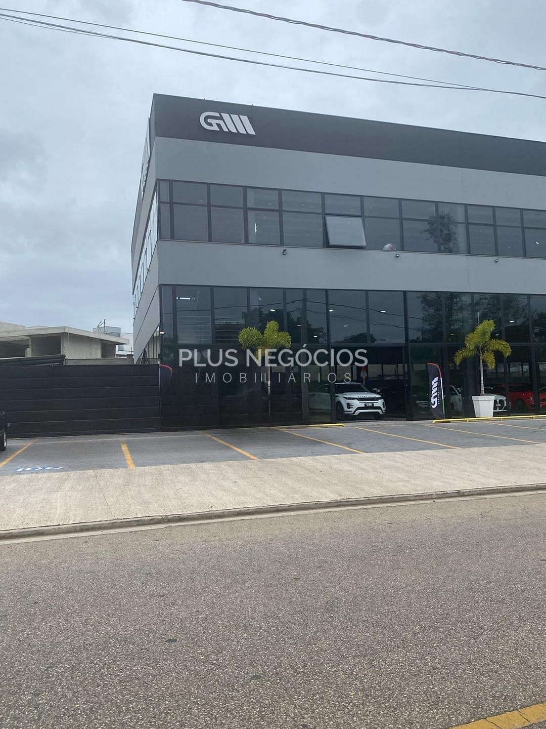 Depósito-Galpão-Armazém para alugar, 720m² - Foto 1