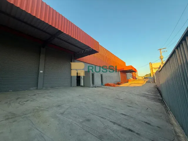 Galpão / Barracão com 4500m², para alugar, no bairro Eldorado em São José dos Campos