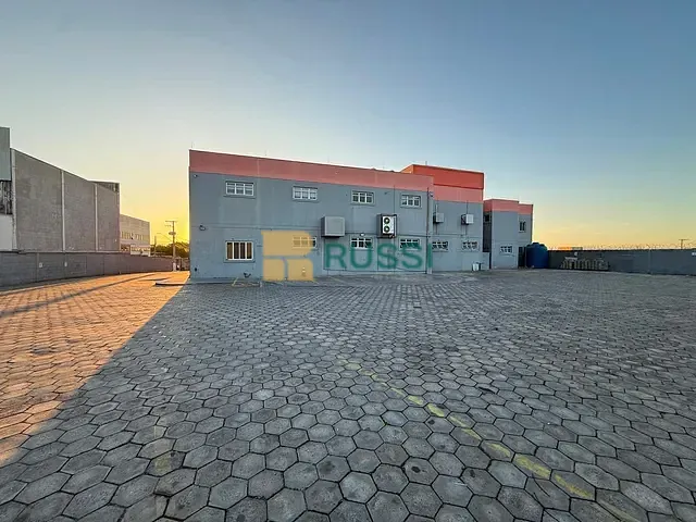 Galpão / Barracão com 4500m², para alugar, no bairro Eldorado em São José dos Campos