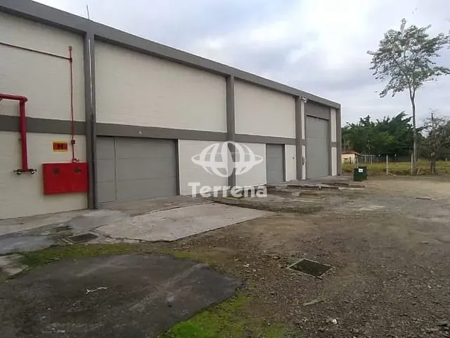 Galpão / Barracão com 5500m², para alugar, no bairro Itoupava Central em Blumenau