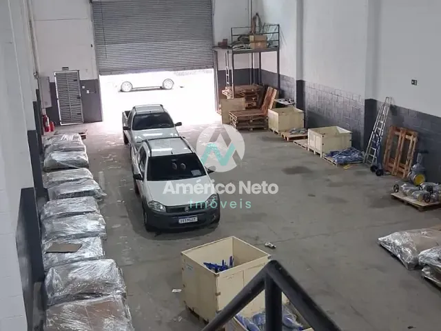 Galpão / Barracão para alugar, no bairro Prosperidade em São Caetano do Sul