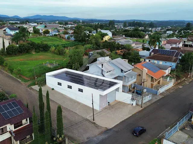 Galpão / Barracão à venda, no bairro Canabarro em Teutônia