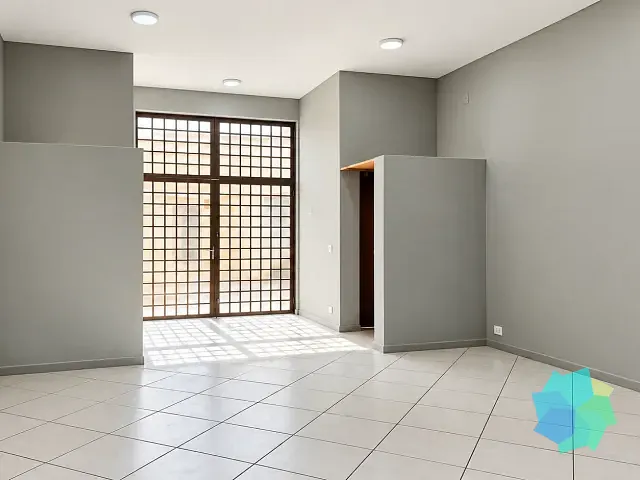 Galpão / Barracão com 240m², à venda ou para alugar, no bairro Jardim Paraíso em Salto