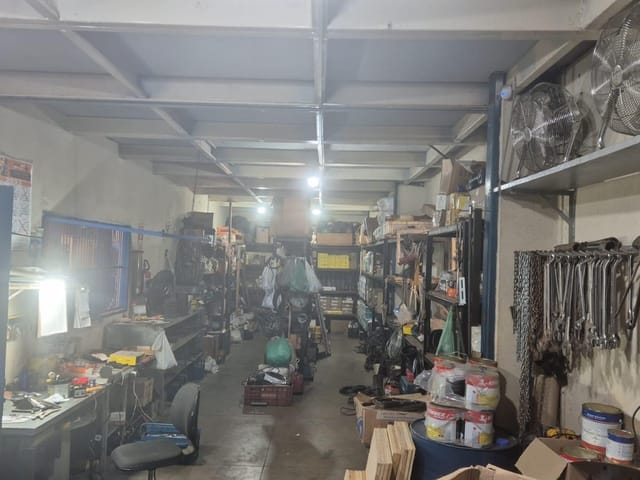 Galpão / Barracão para alugar, no bairro Conjunto Habitacional Cristal em Cambé