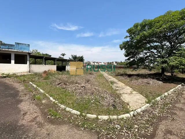Galpão / Barracão com 30000m², para alugar, no bairro Jardim Maria Cândida em Caçapava
