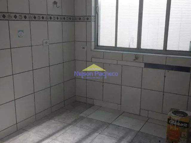 Galpão / Barracão com 220m², para alugar, no bairro Chácara Clemente em Capivari