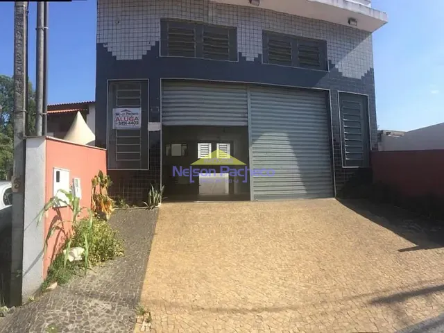 Galpão / Barracão com 220m², para alugar, no bairro Chácara Clemente em Capivari