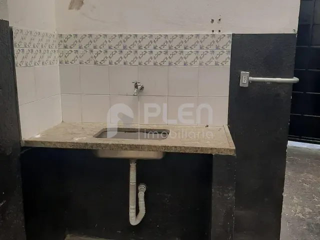Galpão / Barracão para alugar, no bairro Parque Casa de Pedra em São Paulo
