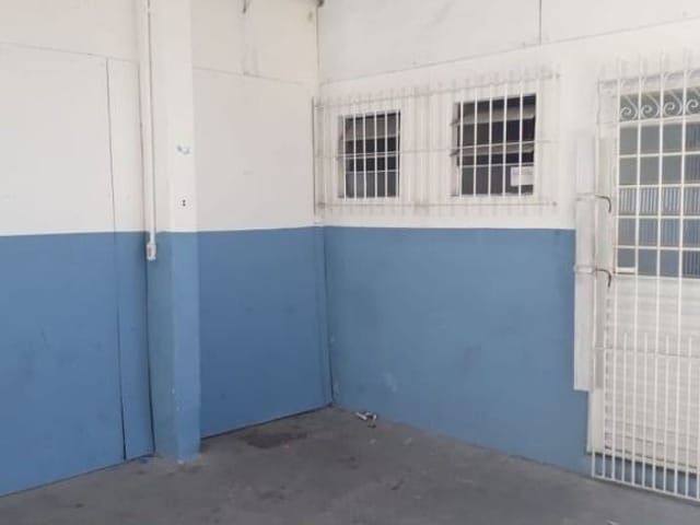 Foto do Galpão / Barracão - Galpão para alugar, 247 m² por R$ 3.000,00/mês - Jardim Satélite - São José dos Campos/SP | INDEPENDENCE NEGOCIOS IMOBILIARIOS LTDA