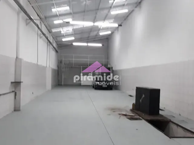 Galpão / Barracão com 300m², à venda, no bairro Jardim San Marino em São José dos Campos