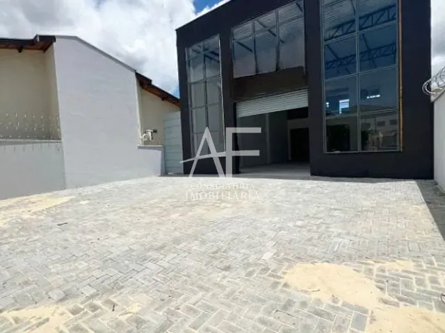Galpão / Barracão com 300m², para alugar, no bairro Vila São José em Taubaté