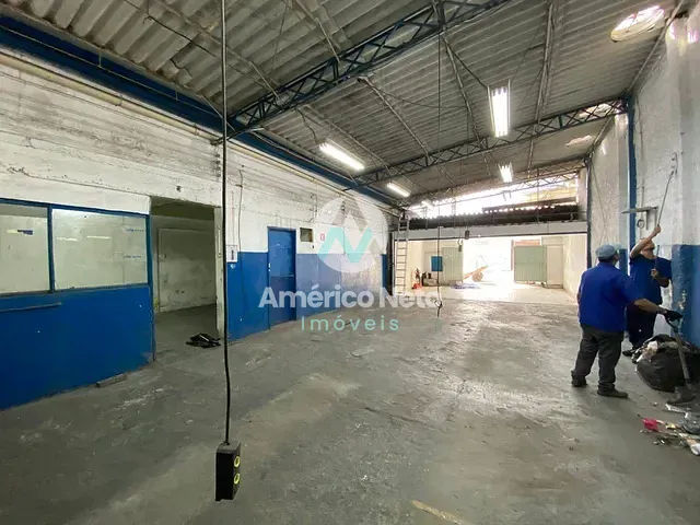 Galpão / Barracão com 120m², para alugar, no bairro Cerâmica em São Caetano do Sul
