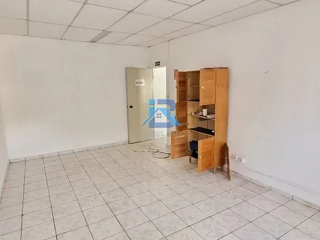 Galpão / Barracão com 250m², à venda, no bairro Jardim Arizona em Itatiba