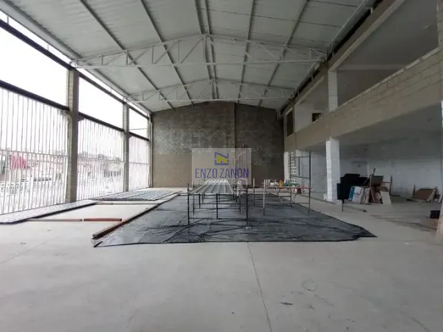 Galpão / Barracão com 500m², para alugar, no bairro Nova Petrópolis em São Bernardo do Campo