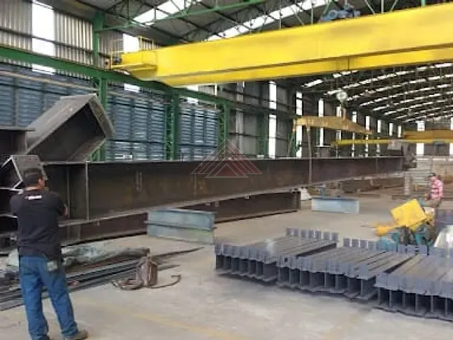 Galpão / Barracão com 2000m², para alugar, no bairro Oasis Paulista em Rio Grande da Serra