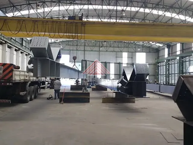 Galpão / Barracão com 2000m², para alugar, no bairro Oasis Paulista em Rio Grande da Serra