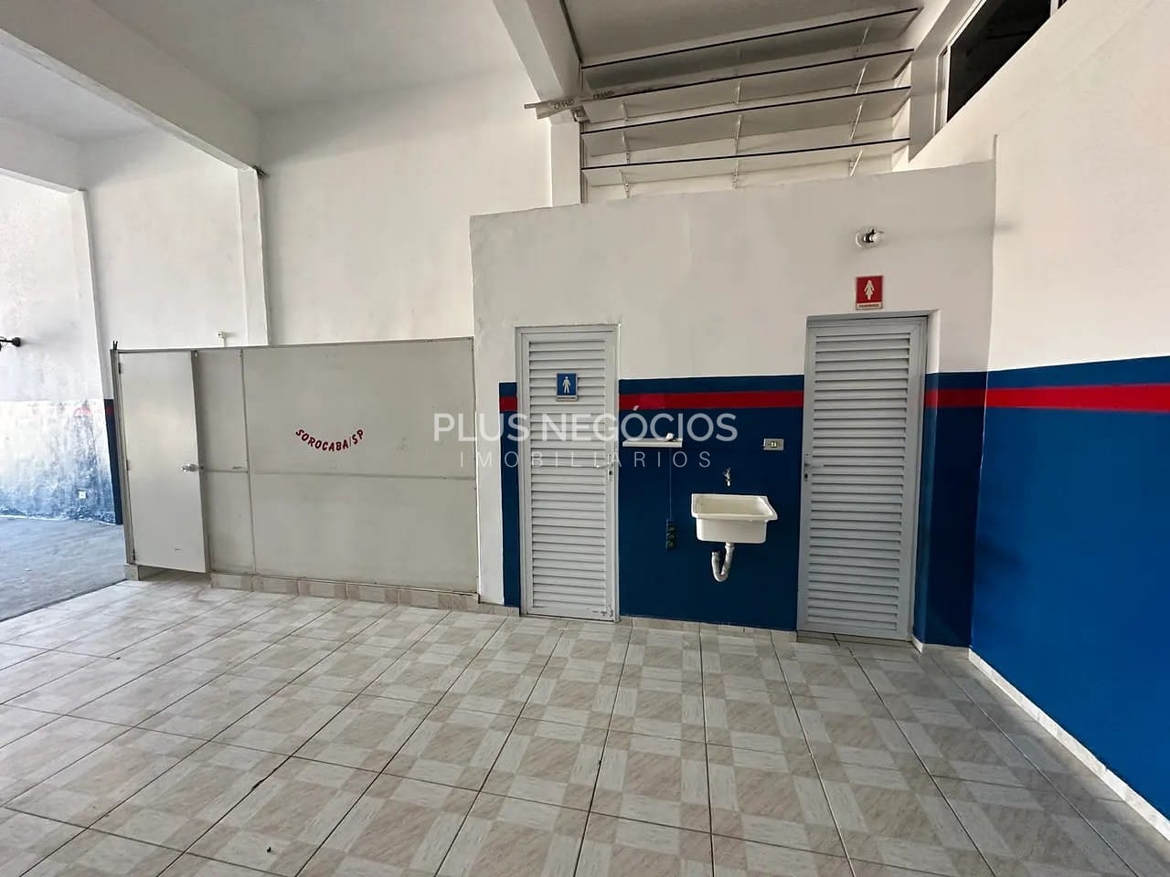 Depósito-Galpão-Armazém para alugar, 205m² - Foto 5