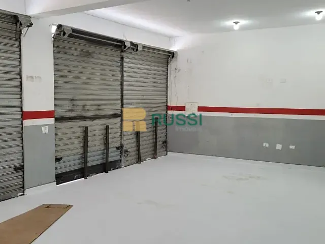 Galpão / Barracão com 368m², à venda ou para alugar, no bairro Jardim Satélite em São José dos Campos