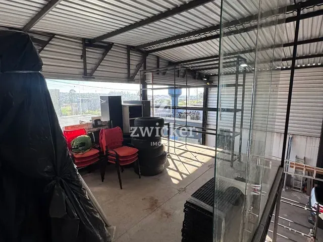 Galpão / Barracão para alugar, no bairro Comviva Bauru 1 em Bauru