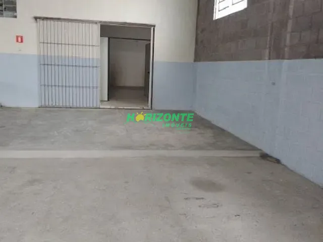 Galpão / Barracão com 1000m², à venda, no bairro Chácaras Reunidas em São José dos Campos