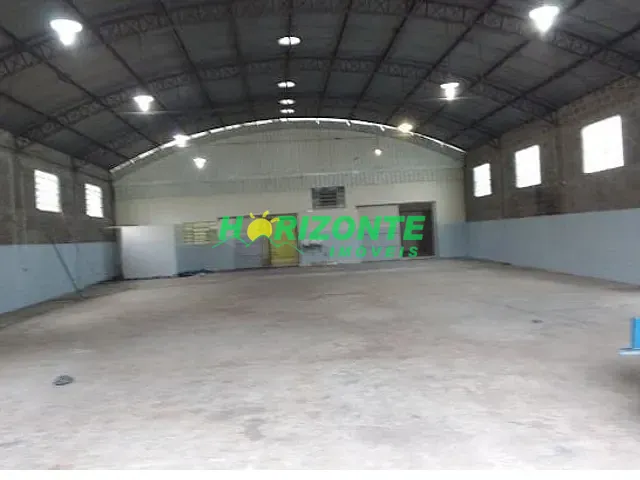 Galpão / Barracão com 1000m², à venda, no bairro Chácaras Reunidas em São José dos Campos