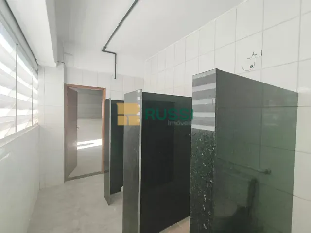 Galpão / Barracão com 800m², à venda ou para alugar, no bairro Jardim Rio Comprido em Jacareí