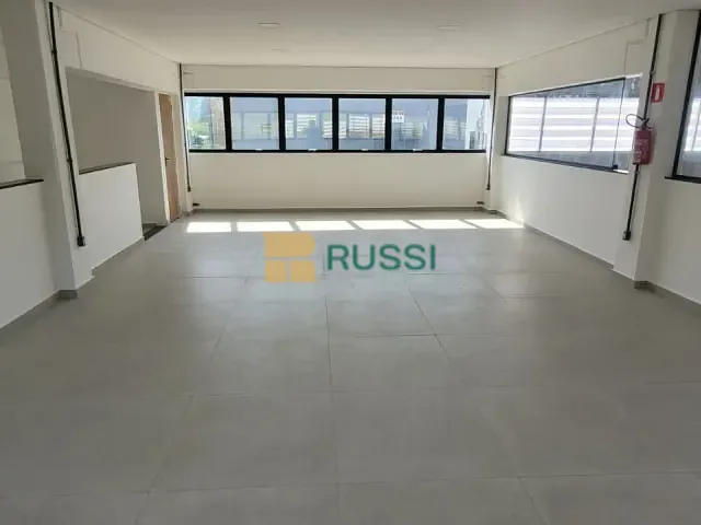 Galpão / Barracão com 800m², à venda ou para alugar, no bairro Jardim Rio Comprido em Jacareí