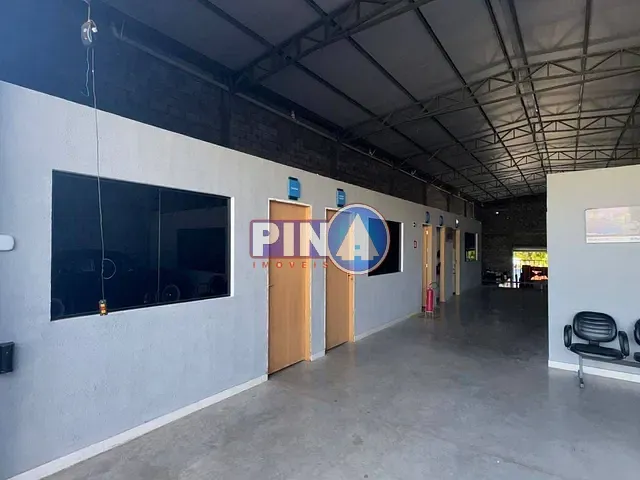 Galpão / Barracão com 495m², para alugar, no bairro Vila Mooca em Goiânia