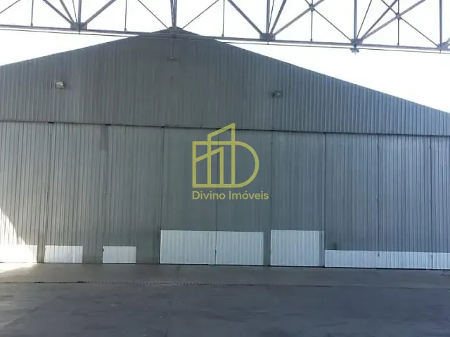 Galpão / Barracão com 900m², à venda, no bairro Jardim Aeroporto em Sorocaba