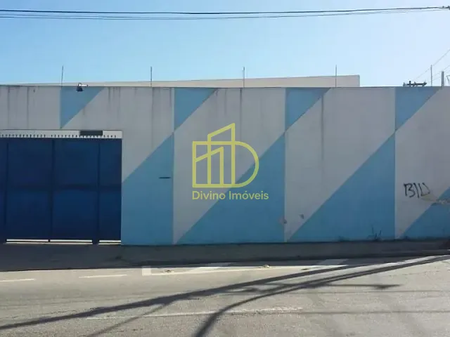 Galpão / Barracão com 900m², à venda, no bairro Jardim Aeroporto em Sorocaba