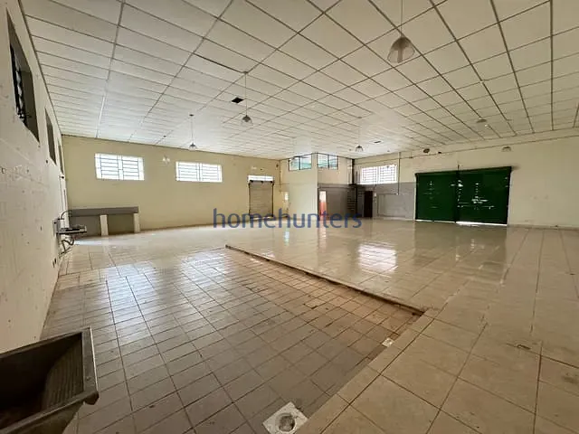 Galpão / Barracão com 500m², à venda ou para alugar, no bairro Vila Marieta em Campinas
