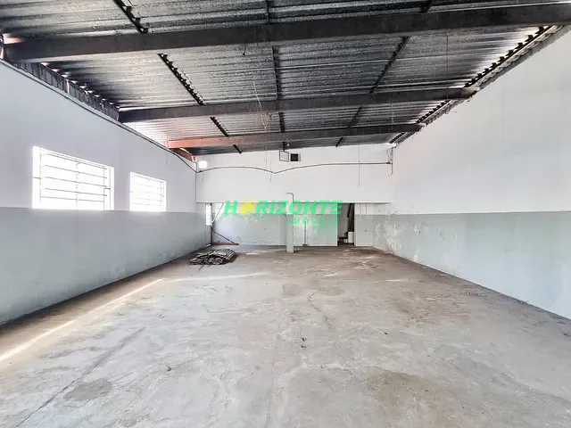 Galpão / Barracão com 250m², à venda ou para alugar, no bairro Jardim Paulista em São José dos Campos
