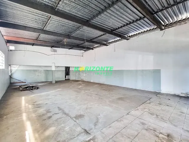 Galpão / Barracão com 250m², à venda ou para alugar, no bairro Jardim Paulista em São José dos Campos