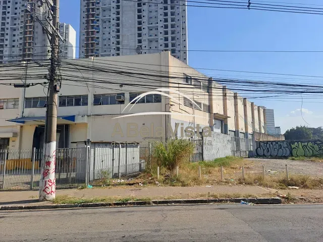 Galpão / Barracão à venda, no bairro Água Branca em São Paulo