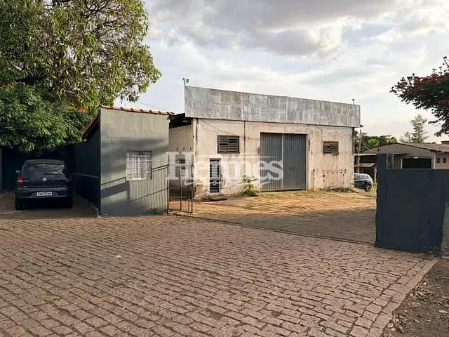 Galpão / Barracão com 3500m², para alugar, no bairro Santa Cecília em Paulínia