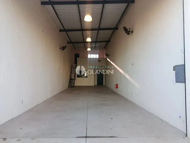 Galpão / Barracão para alugar, no bairro Desmembramento José Capello em Artur Nogueira