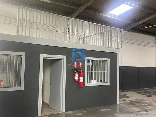 Galpão / Barracão com 500m², para alugar, no bairro Jardim da Luz em Itatiba