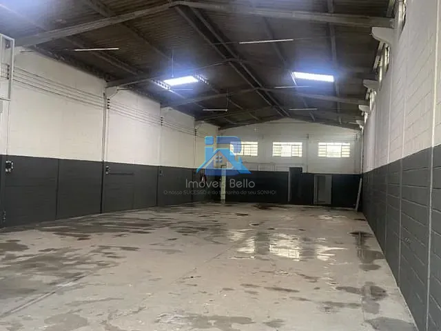 Galpão / Barracão com 500m², para alugar, no bairro Jardim da Luz em Itatiba